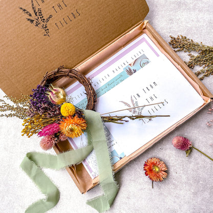 'The Letterbox' Wreath Kit