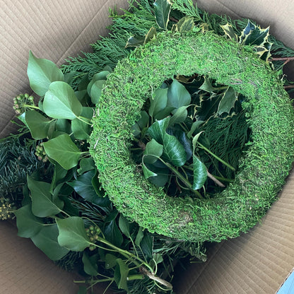 'The Classic' Christmas Wreath Kit
